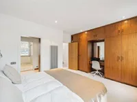 Недвижимость Sydney Street: 24