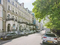 Недвижимость Redcliffe Square: 6