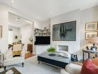 Недвижимость Cathcart Road: 13