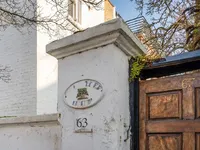 Недвижимость Cathcart Road: 4