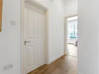 Недвижимость Finborough Road: 5