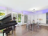 Недвижимость Single house 7 rooms: 3