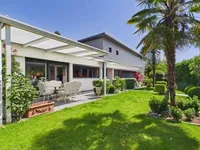 Недвижимость Single house 7 rooms: 4