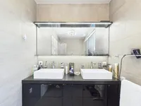 Недвижимость Single house 7 rooms: 8