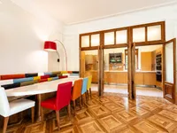 Недвижимость Single house 8 rooms: 5