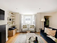 Недвижимость Wharfedale Street: 2