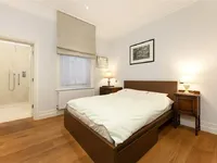 Недвижимость Carlyle Mansions, Cheyne Walk: 1