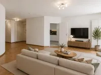 Недвижимость Apartment 4 rooms: 1