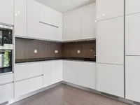 Недвижимость Apartment 4 rooms: 8