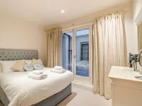 Недвижимость Redcliffe Square, Chelsea: 1