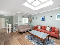 Недвижимость Oakley Street: 2