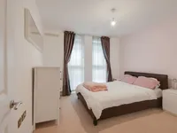 Недвижимость 536 Kings Road: 2