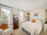 Недвижимость Oakley Gardens: 1