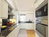 Недвижимость Egerton Gardens: 12