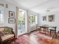 Недвижимость Shepherds Bush Road: 17