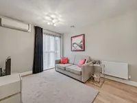 Недвижимость Glenthorne Road: 1