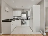 Недвижимость Glenthorne Road: 7