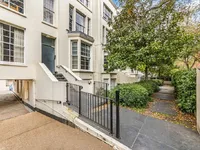 Недвижимость Cliff Court, Cliff Road: 11