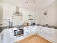 Недвижимость Glengall Road: 4