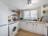 Недвижимость Cromwell Road: 5