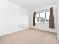 Недвижимость Robson Avenue, Willesden, Lond: 4