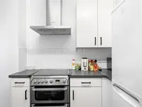 Недвижимость Corfield Street: 12