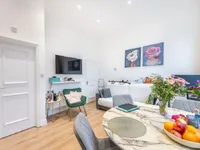 Недвижимость Holland Road, Kensington: 2