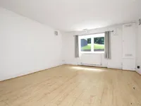 Недвижимость Crescent Rd, Haringey: 4
