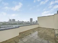 Недвижимость St. John's Hill: 1