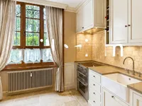 Недвижимость Apartment 8 rooms: 5