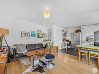 Недвижимость Aqua Apartments, Goodchild Road: 1