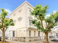 Недвижимость Cambridge Street: 4