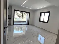 Недвижимость 3 Bedroom Apartment for Sale in Zakaki, Limassol: 3