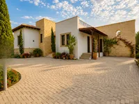 Недвижимость 200 sqm Villa For sale in Kouklia, Paphos: 24