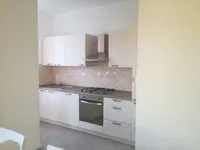 Недвижимость Трехкомнатная в центре города: 2