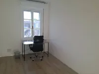 Недвижимость Трехкомнатная в центре города: 5