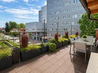 Недвижимость Apartment, 6+ rooms, Center: 1