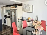 Недвижимость Apartment on Zhiherlova Street: 4