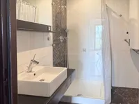 Недвижимость Apartment on Zhiherlova Street: 12