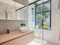 Недвижимость Single house 6 rooms: 10