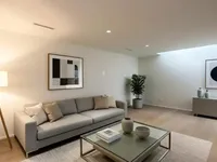 Недвижимость Single house 6 rooms: 11