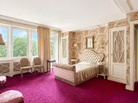 Недвижимость Apartment 5 rooms: 8