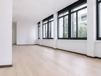 Недвижимость Apartment 6 rooms: 2