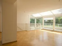 Недвижимость Apartment 7 rooms: 3