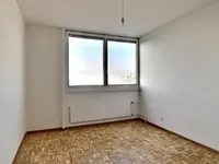 Недвижимость Residential building: 4