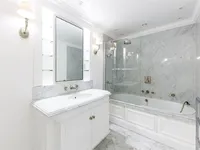 Недвижимость Sloane Court West: 1