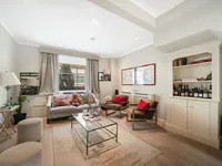 Недвижимость Fulham Road: 7