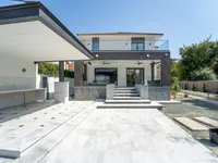 Недвижимость 3+1 Bedroom Villa For sale in Germasogeia, Limassol: 14