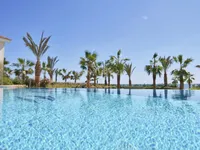 Недвижимость 6 Bedroom Villa for Sale in Pervolia, Larnaca: 28