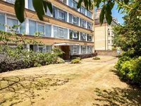 Недвижимость Keswick Road: 10